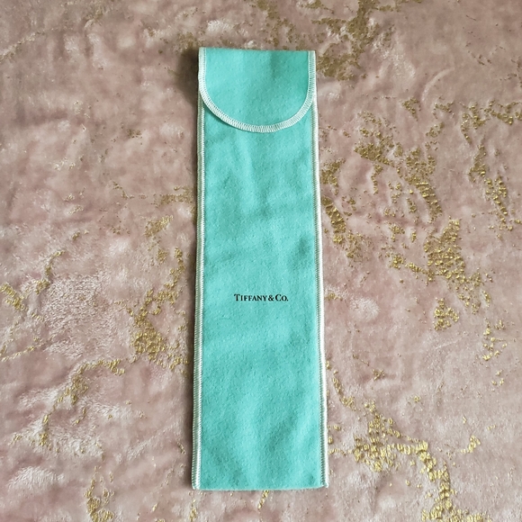 TIFFANY & CO. | Jewelry Pouch - Tall 11x3 - Picture 2 of 10